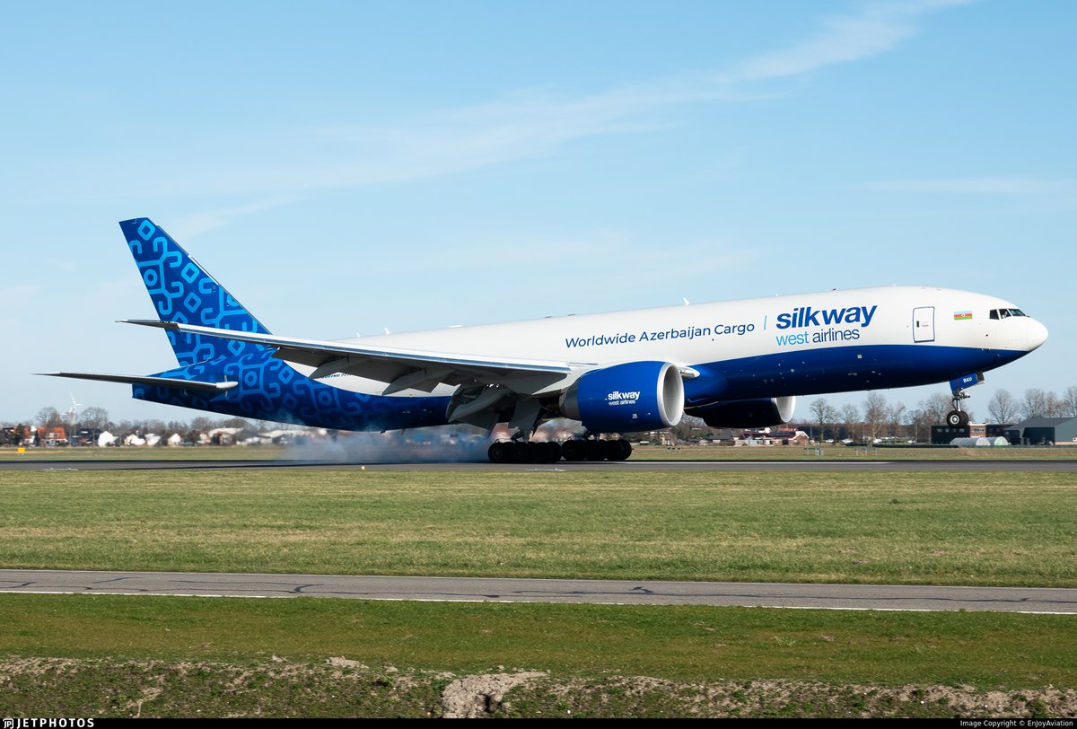 JetPhotos tweet media