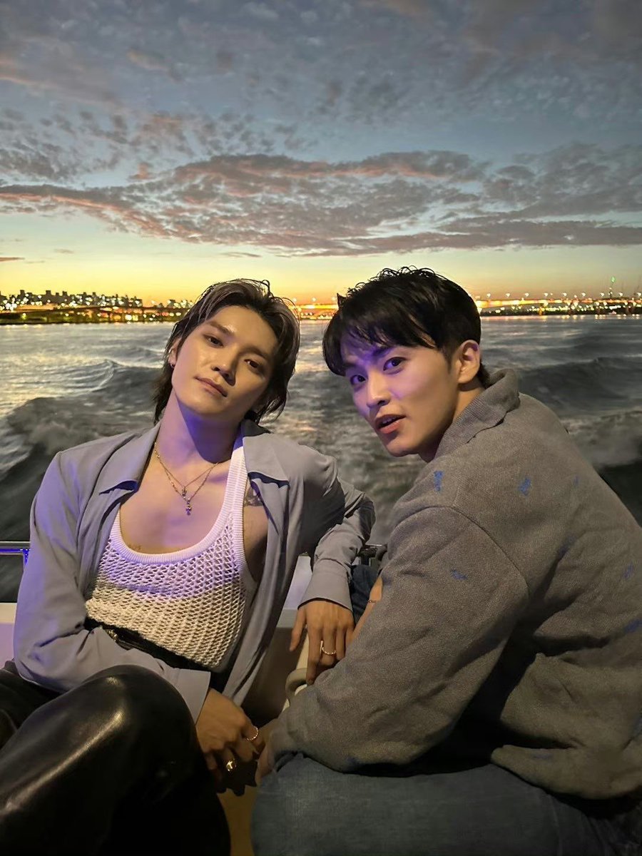 sya @diorcjy tweet media