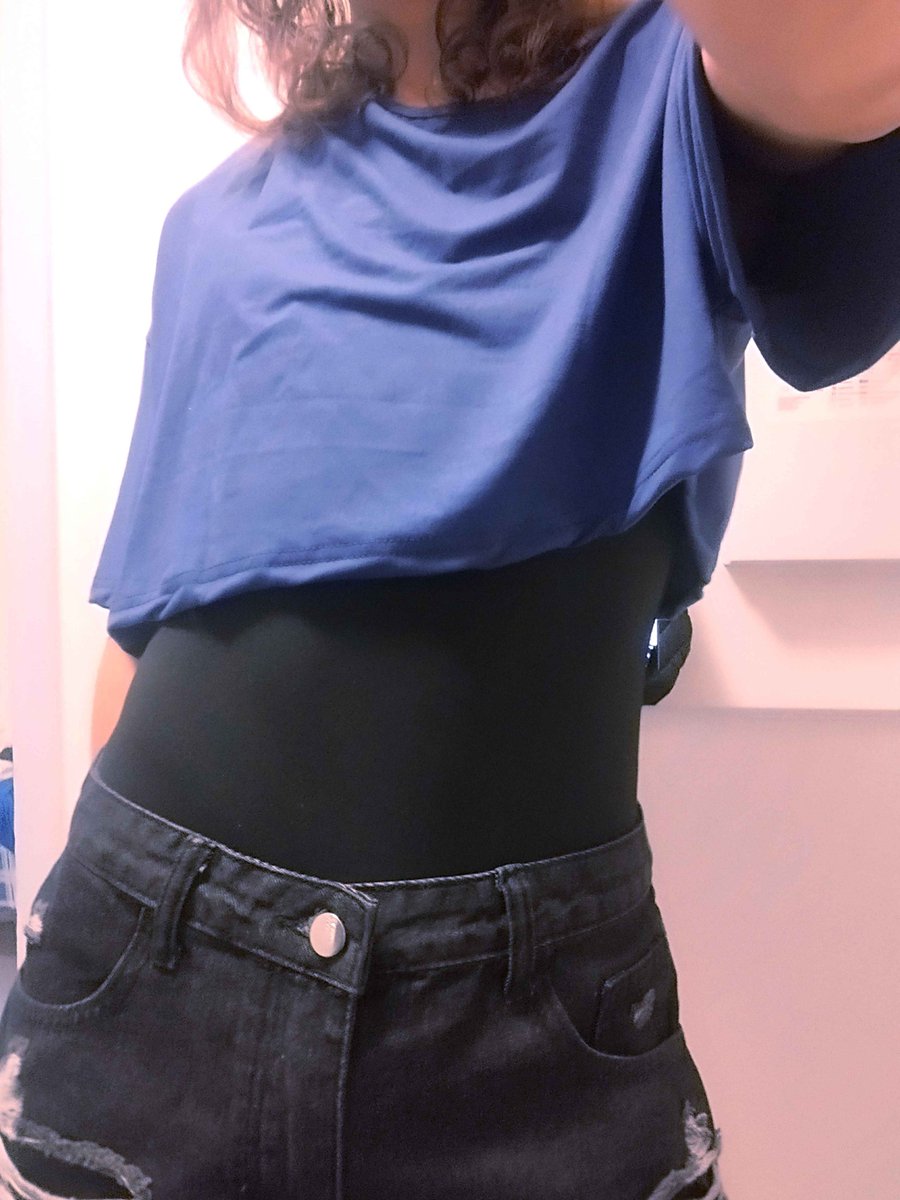 CallMeRobyn tweet media