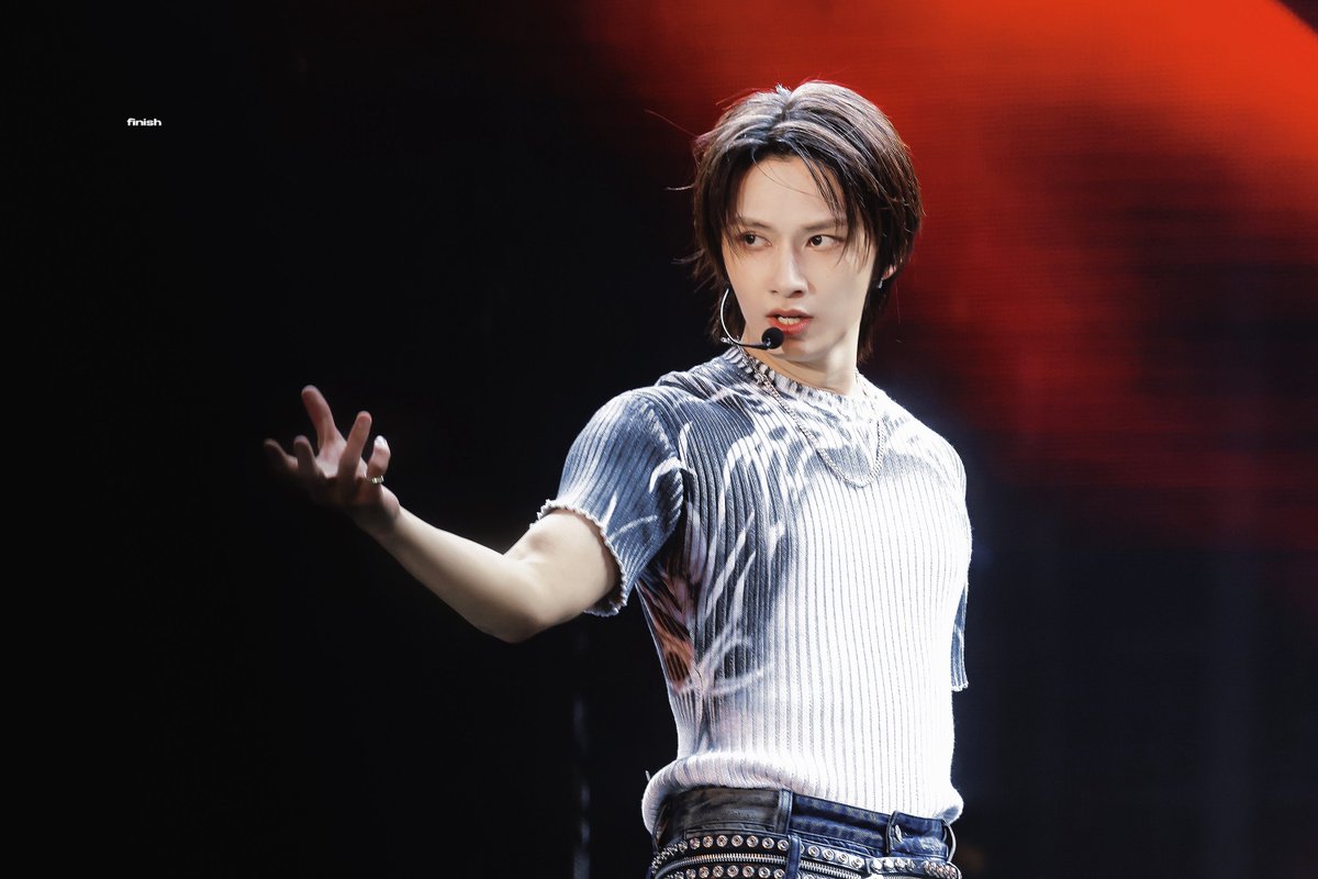 finish0610's tweet photo. 260404

#준 #JUN #문준휘 #ジュン #文俊辉 #세븐틴 #SEVENTEEN https://t.co/nM5HPmVbFe