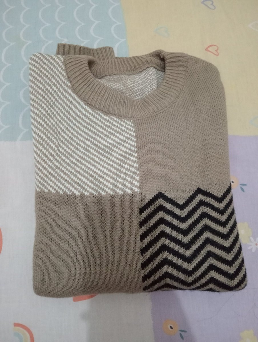 Hikarickp's tweet photo. (⁠☞ﾟ⁠∀ﾟ⁠)⁠☞ PRELOVED

Akuu mau PL in beberapa baju ku guys yg jarang bngt aku pake ini yg di foto langsung impor dr jpg &amp; bkk, kalo yg di model itu dr orimoza masih baruu, harga 120k aja bisa negoo, more details ke 🍊 https://t.co/bGF8ojNjk6
atau search havenly preloved. https://t.co/WSP6kw7MfI