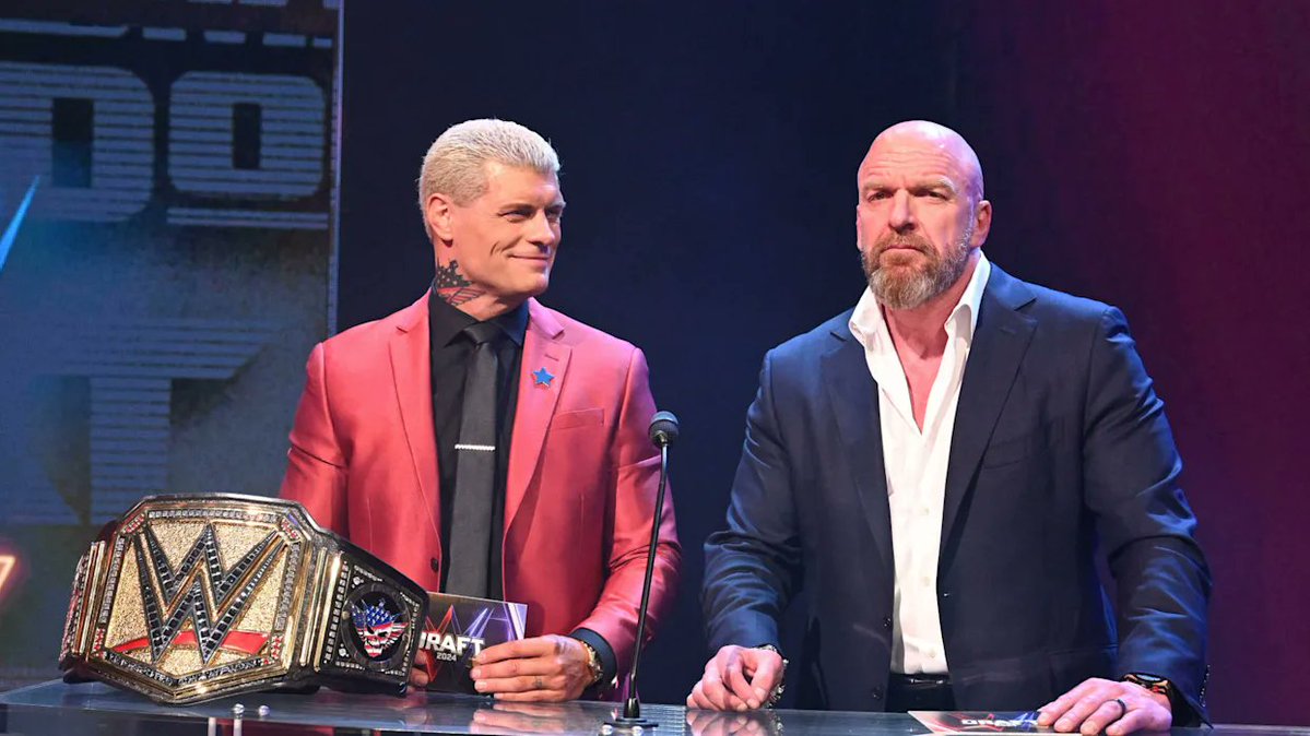 Rock & Roman tweet media