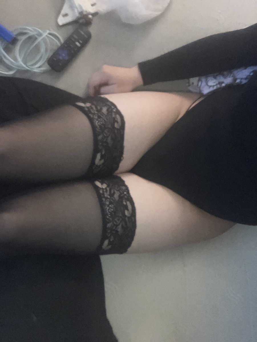 Untitled (femboy) tweet media