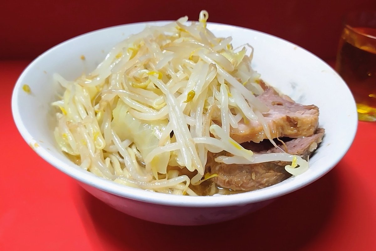 綾南3D tweet media