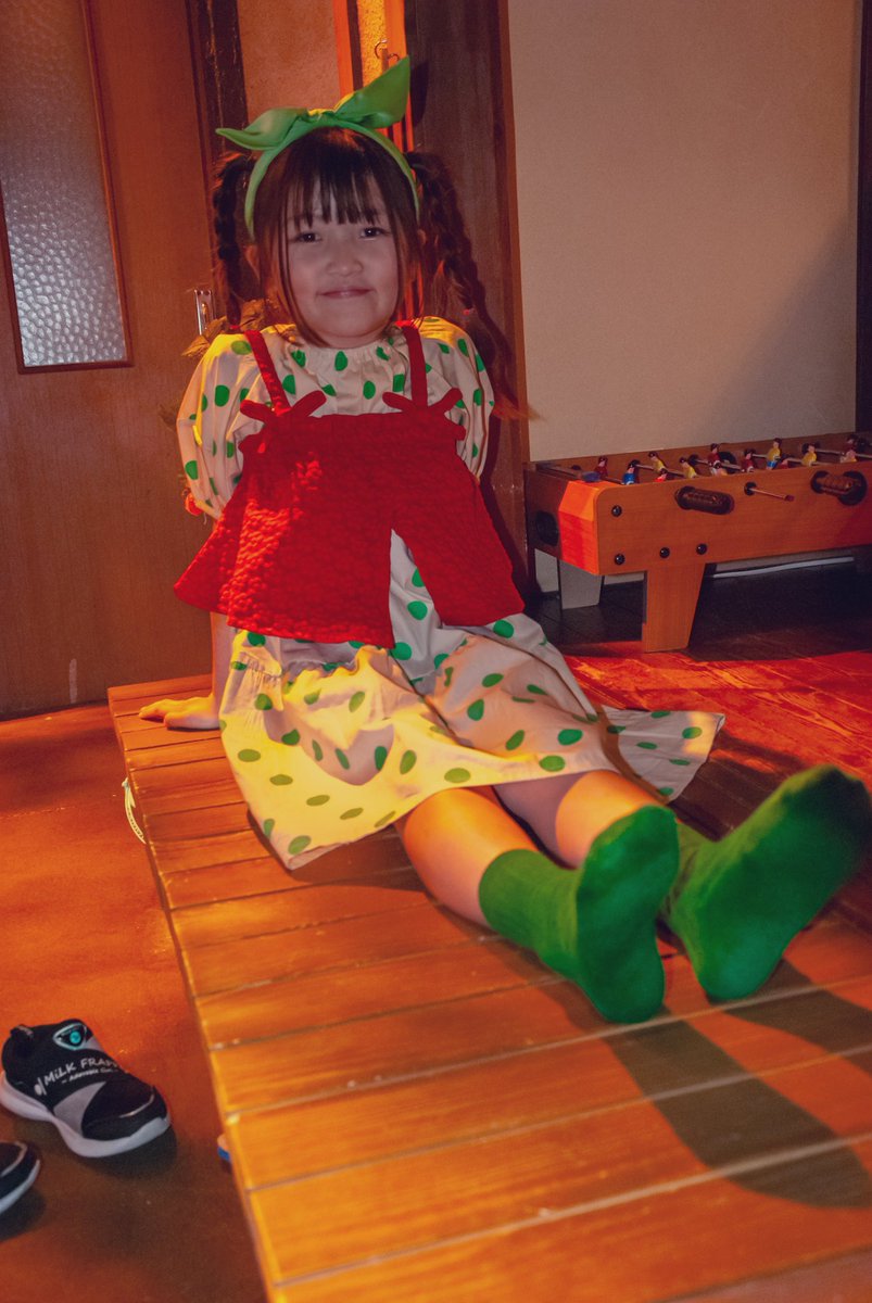 k_ksensei203's tweet image. 2026.4/4 モニベルリクエスト撮影
モデル　ういちゃん(@u_z_chan)(8歳)
ういちゃんモニベル初のリク撮をしてきましたあいにくの雨模様でお台場のレトロミュージアムでの撮影になりました。ういちゃんママさんが選んでくれたファッションと昭和レトロがマッチして良かったです。
#うい  #UI #モニベル