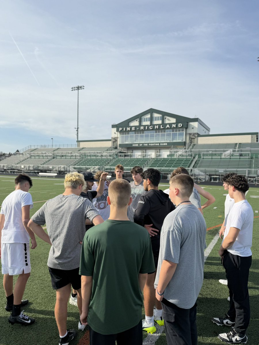 Coach Wynn tweet media
