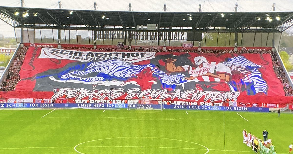 BoissereeC's tweet photo. Ach Essen… https://t.co/p9EjUzxFE5