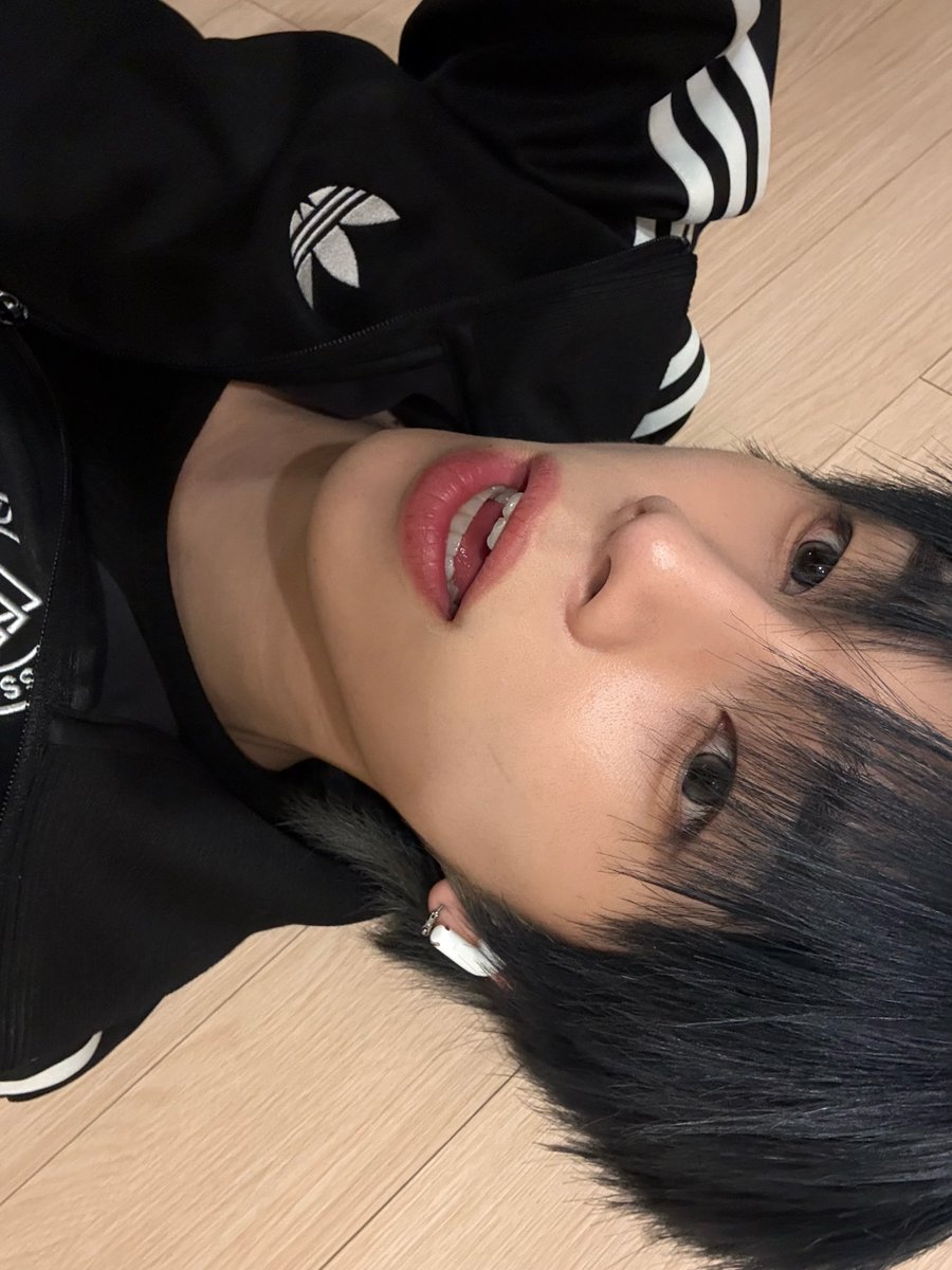 듀이🍓 tweet media