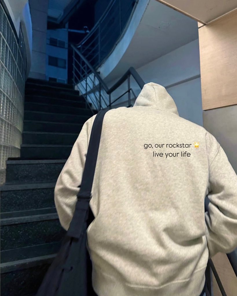 for mark & haechan. tweet media