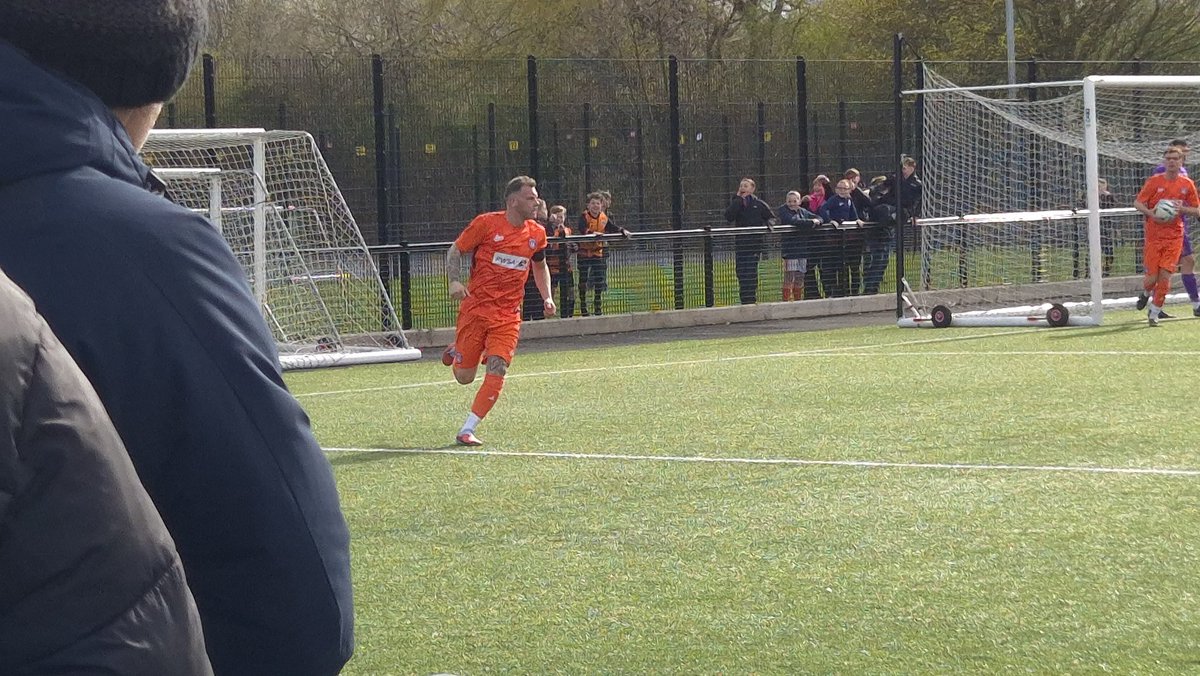 Steven holliday tweet media