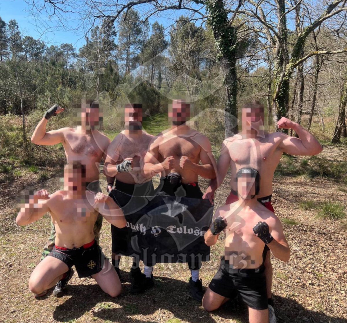 hooliganscz1999's tweet photo. XX.04.2026🇫🇷Fight Youth Tolosa vs Bordeaux fighters, 6x6, 50 sec., win Youth Tolosa (on photo), click for more here: https://t.co/v0MhoB2NcI

All in one place. Tap to download.
🔗 https://t.co/FXnrFRp1rX https://t.co/VesaoZjxJY