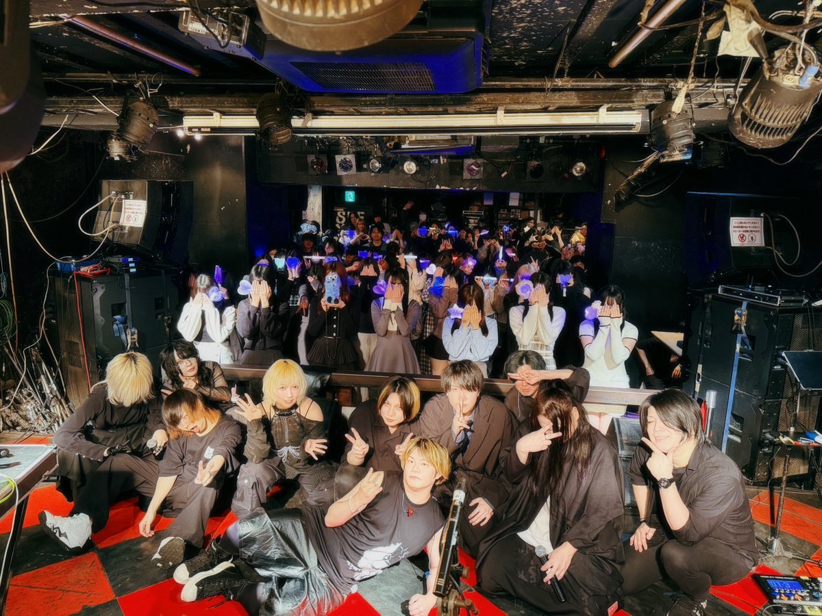 四季折織@Next is... tweet media