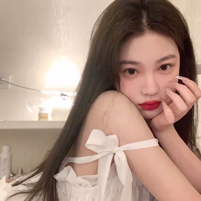 RaymondCla37159's tweet photo. 🎦⚪To him that does everything in its proper time,one day is worth three.

泾县💗旌德县😀绩溪县🟧广德市
我养你啊！生活学习也许并不完美,但总有一束光,不是来自约炮,而是学生弟子心外 围中那份不愿看向观世界门上妥协的温柔 https://t.co/BVijoIdTb0