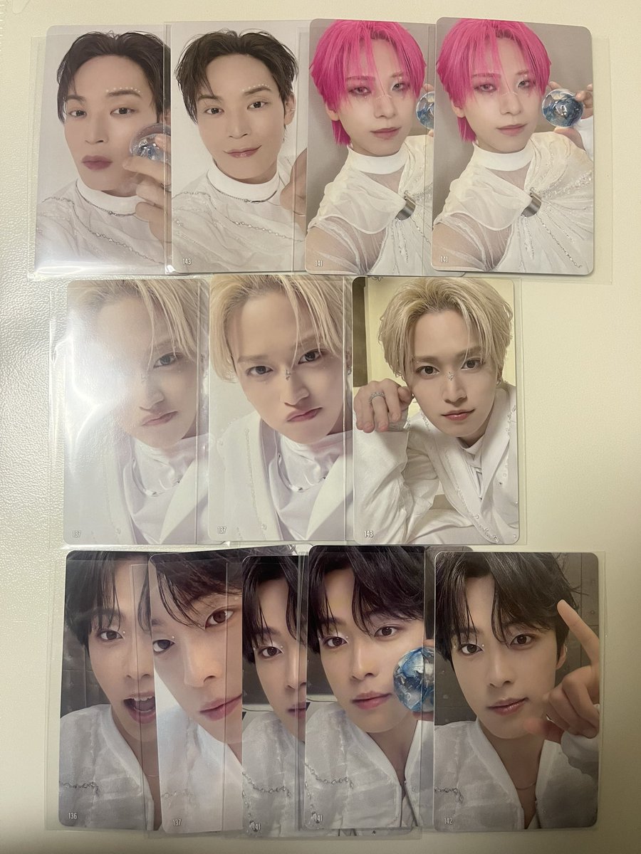 よるか tweet media