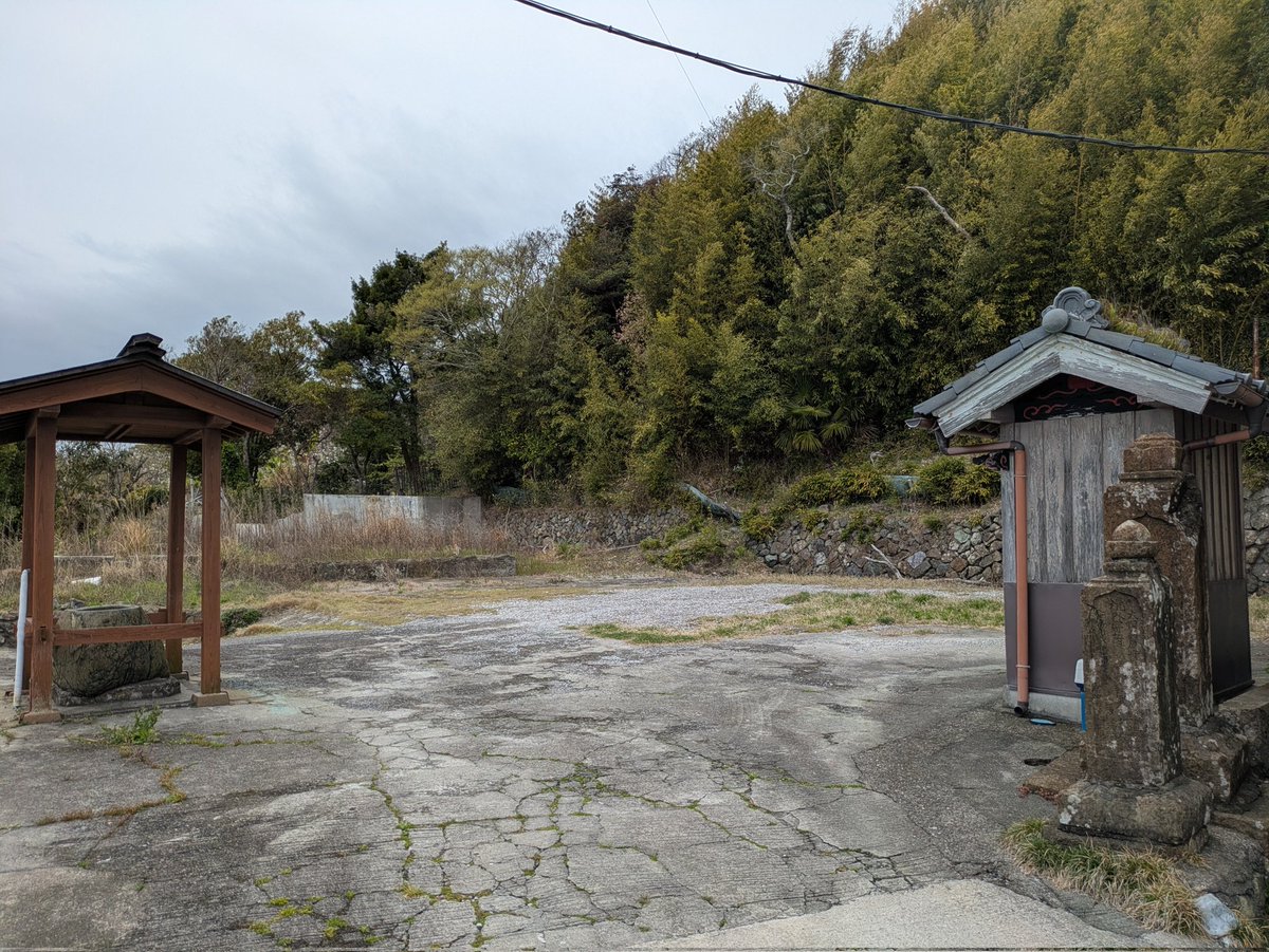 リンク tweet media