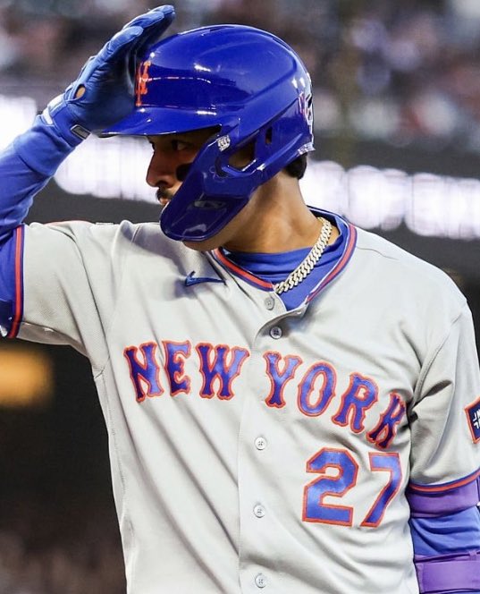 Mets Batflip tweet media