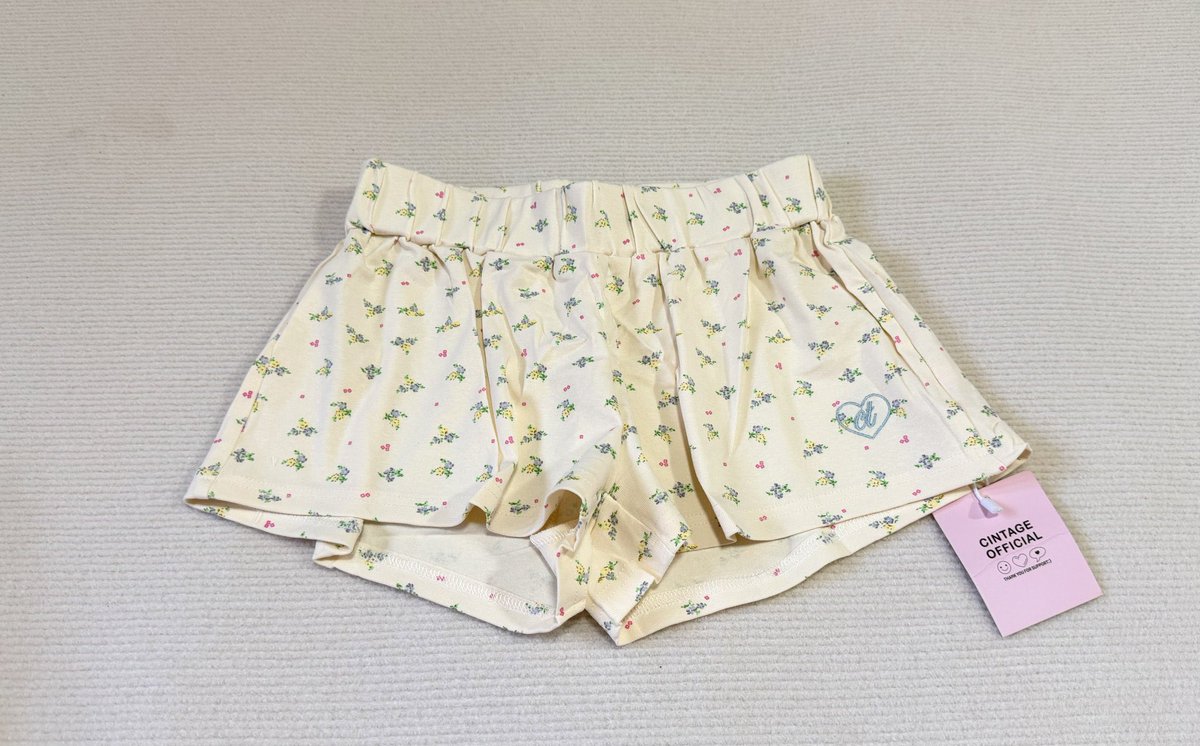 used by 𝑣𝑎𝑛𝑖𝑙𝑙𝑎 𝑐𝑎𝑘𝑒♡︎ tweet media