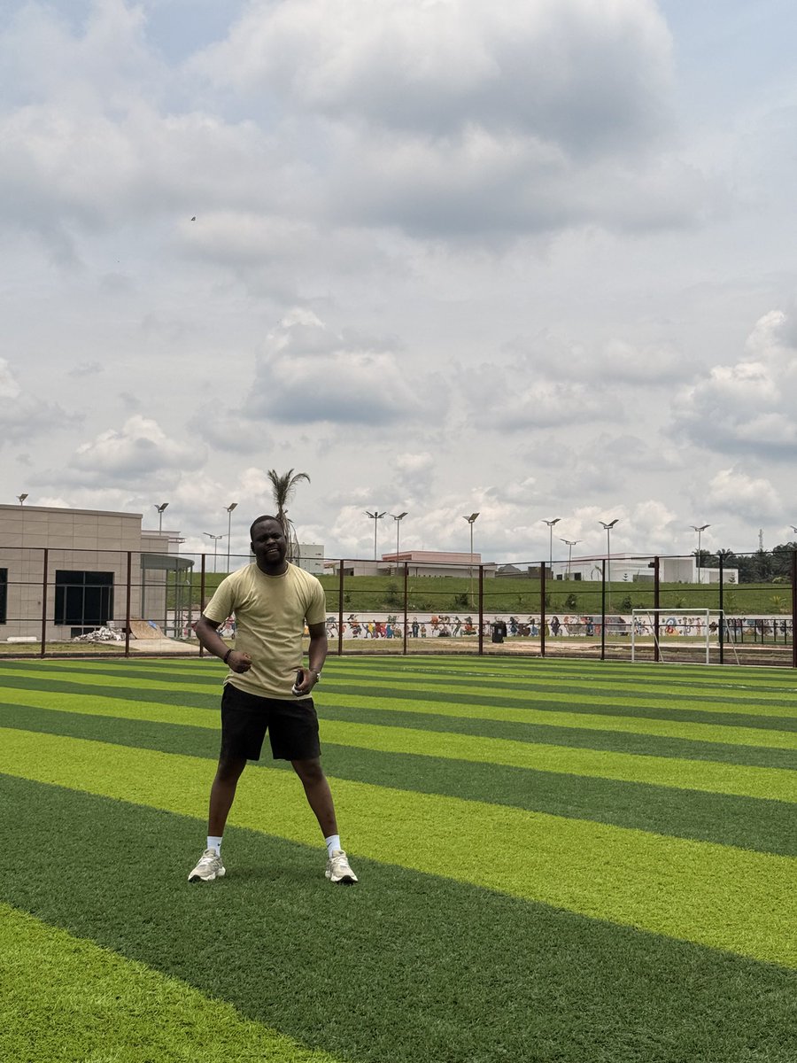 BOB ♠️ tweet media