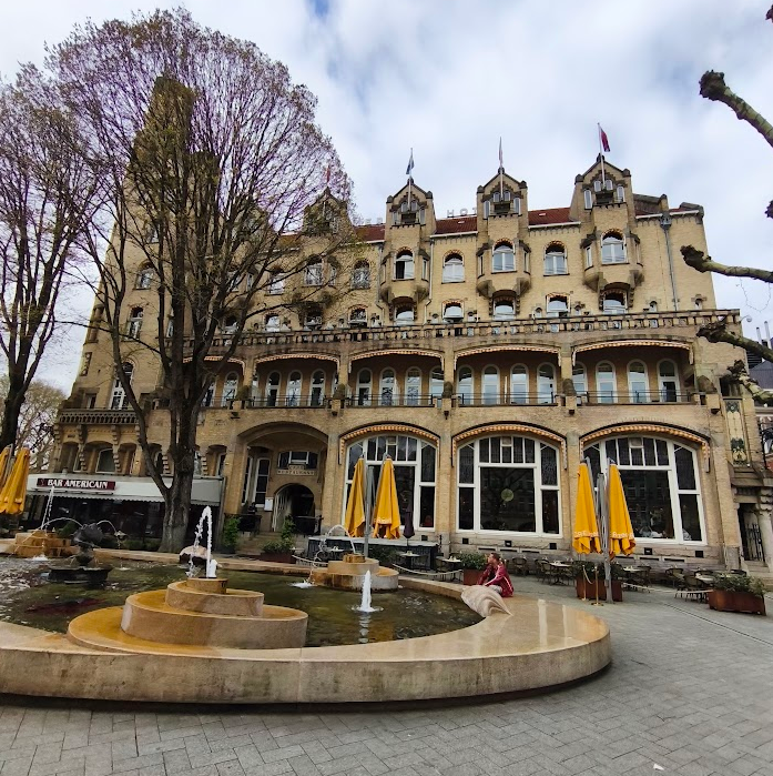 Amsterdam Guide tweet media