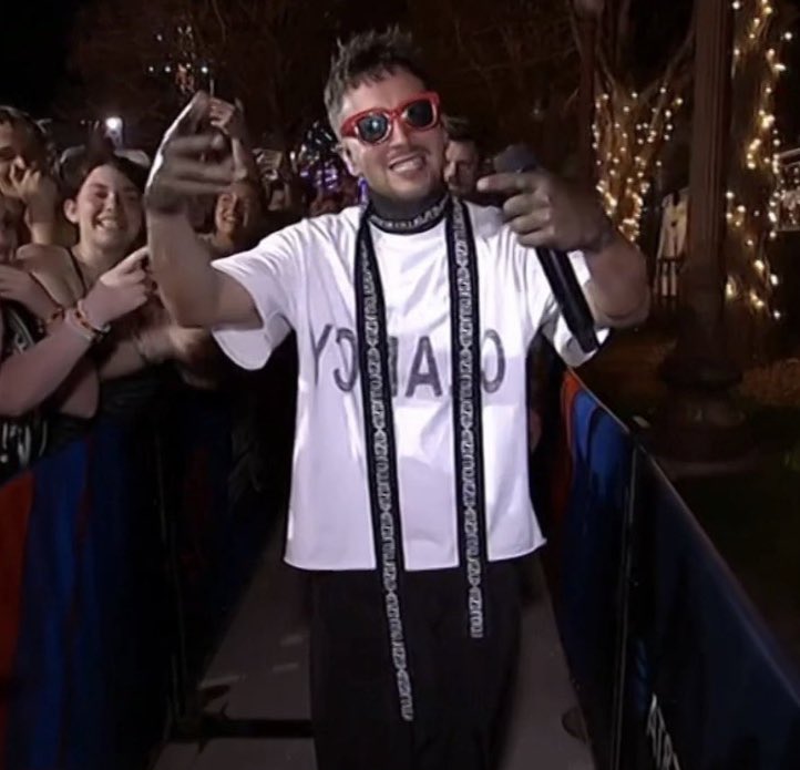 em ⊬ ••x•• LPE MSF APE tweet media