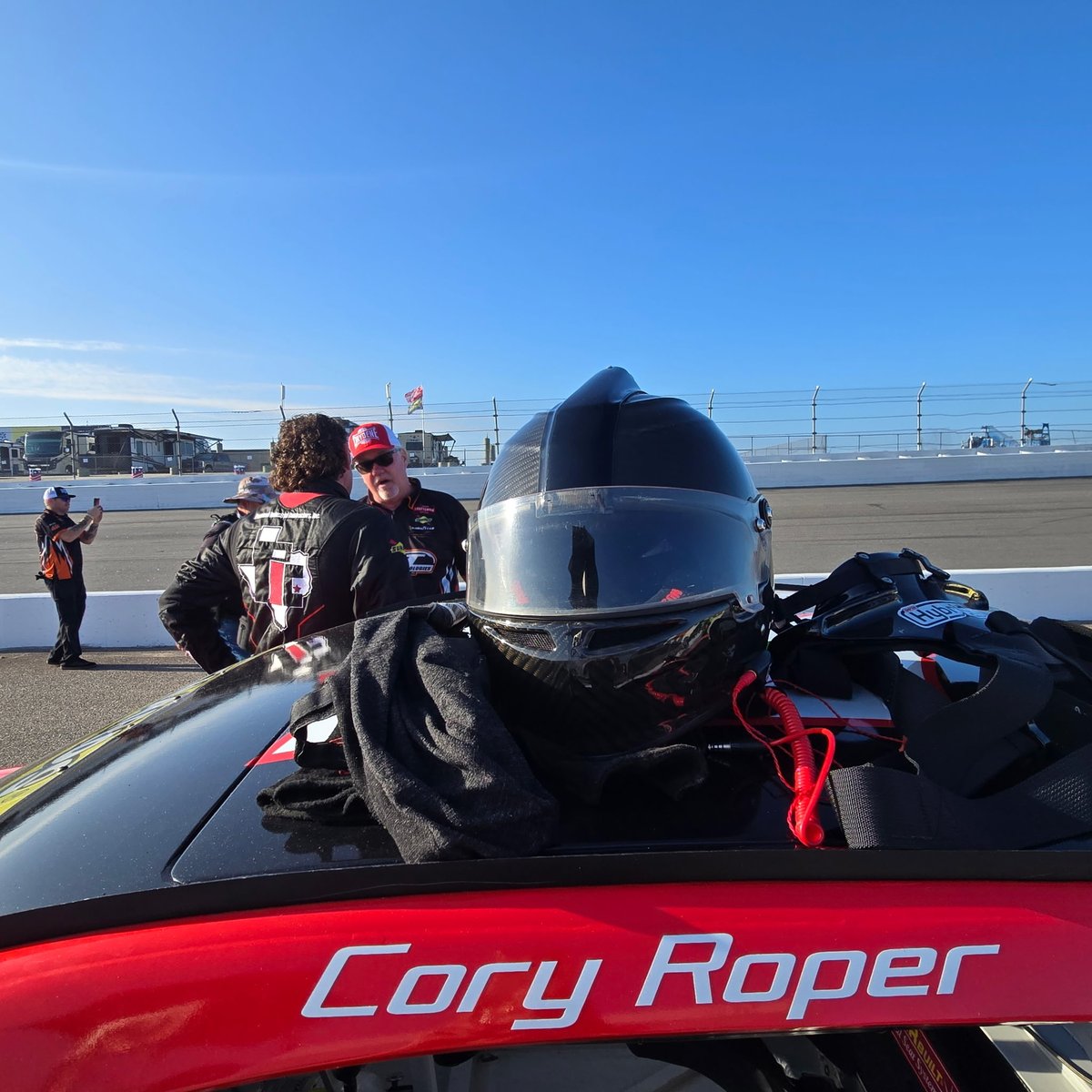 TeamDrydene's tweet image. Race day at The Rock.
Cory Roper rolling off P10 in the Drydene #17 Chevy. Let’s go.

#Drydene #RelaDyne #CoryRoper #17Chevy #ARCAMenardsSeries #RaceTheRock #RaceDay #FullThrottle #Motorsports