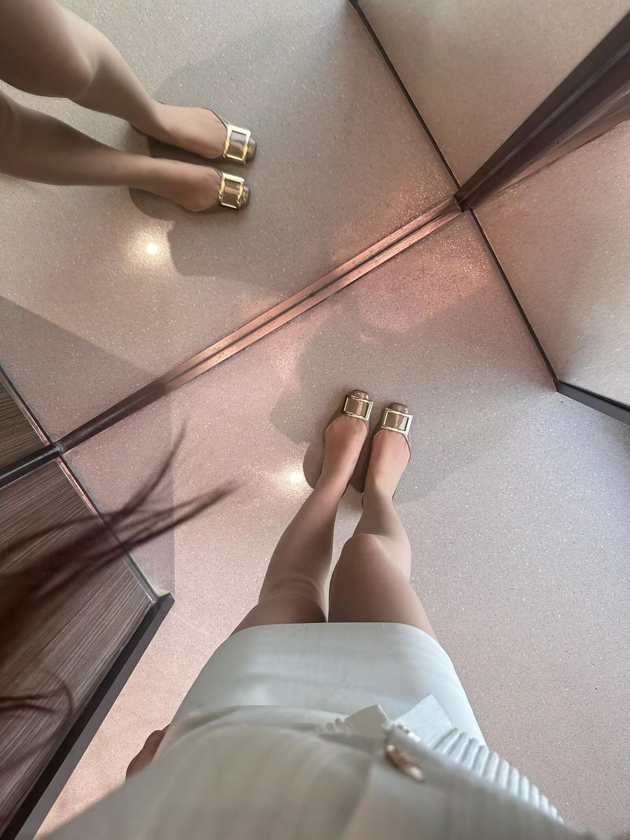 一祗哈比豬 tweet media