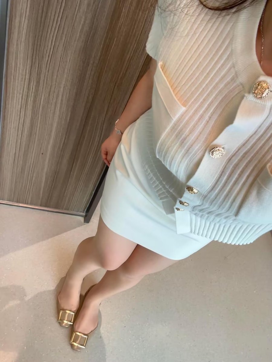 一祗哈比豬 tweet media