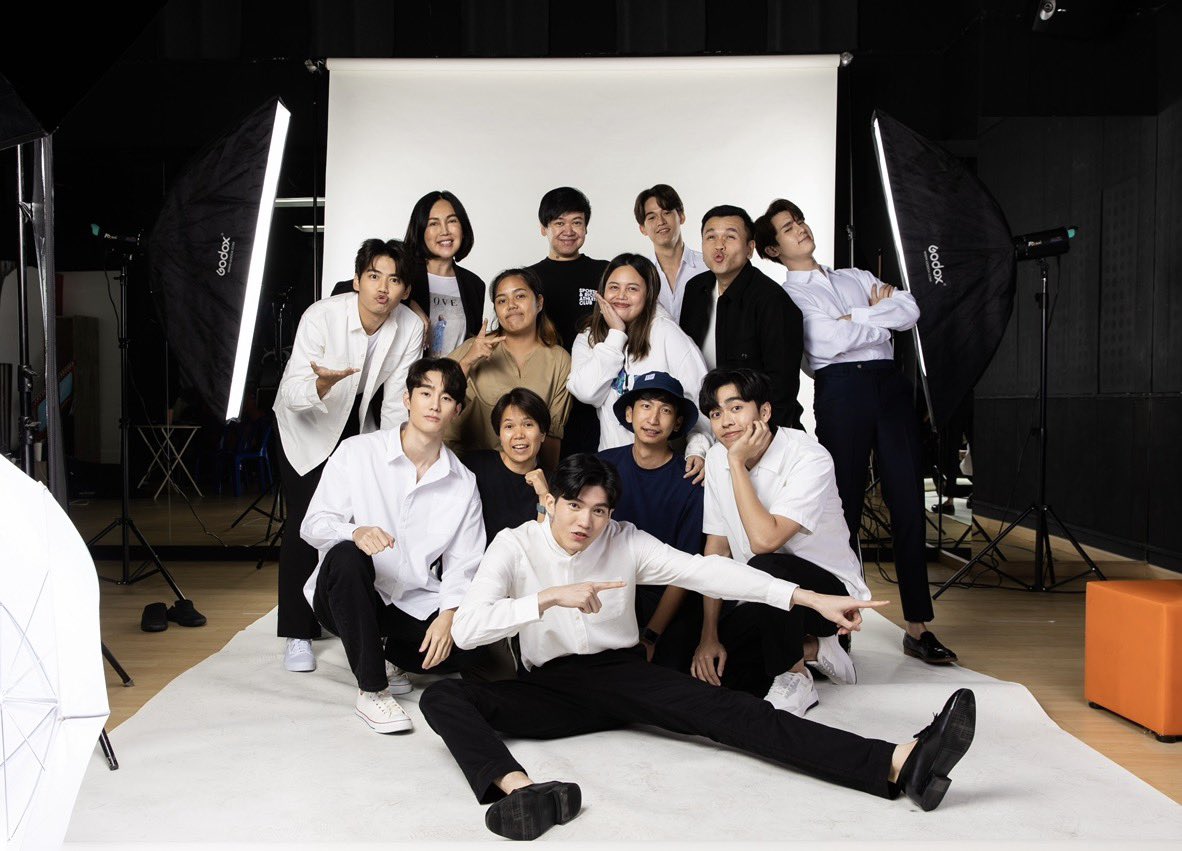 x-nuttapong tweet media