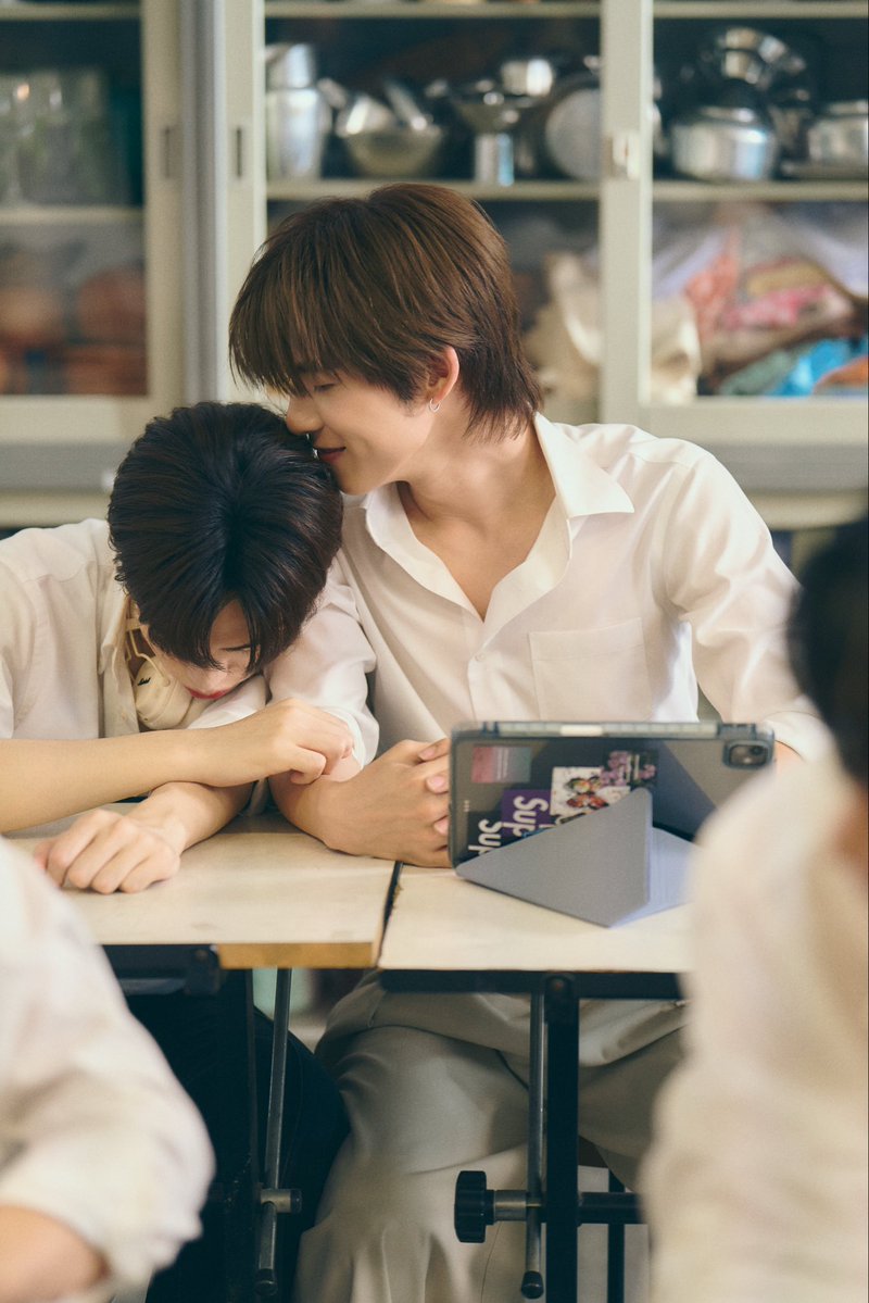 porsuppakarn tweet media