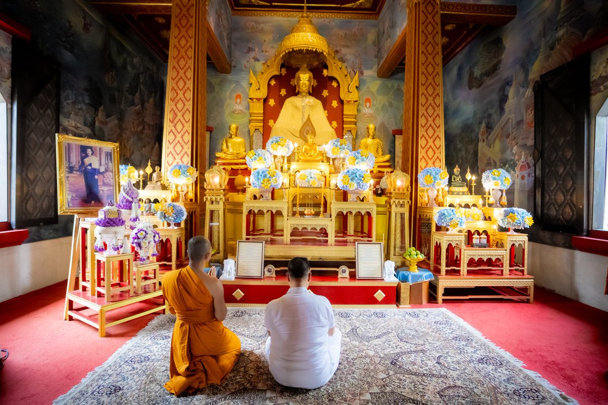 SGinIndia's tweet image. Very honoured to be received at the serene Wat Thai Temple in #Kushinagar. Beautiful grounds. HC Wong - HC Wong @ThailandinIndia @dm_kushinagar
#UP #UttarPradesh