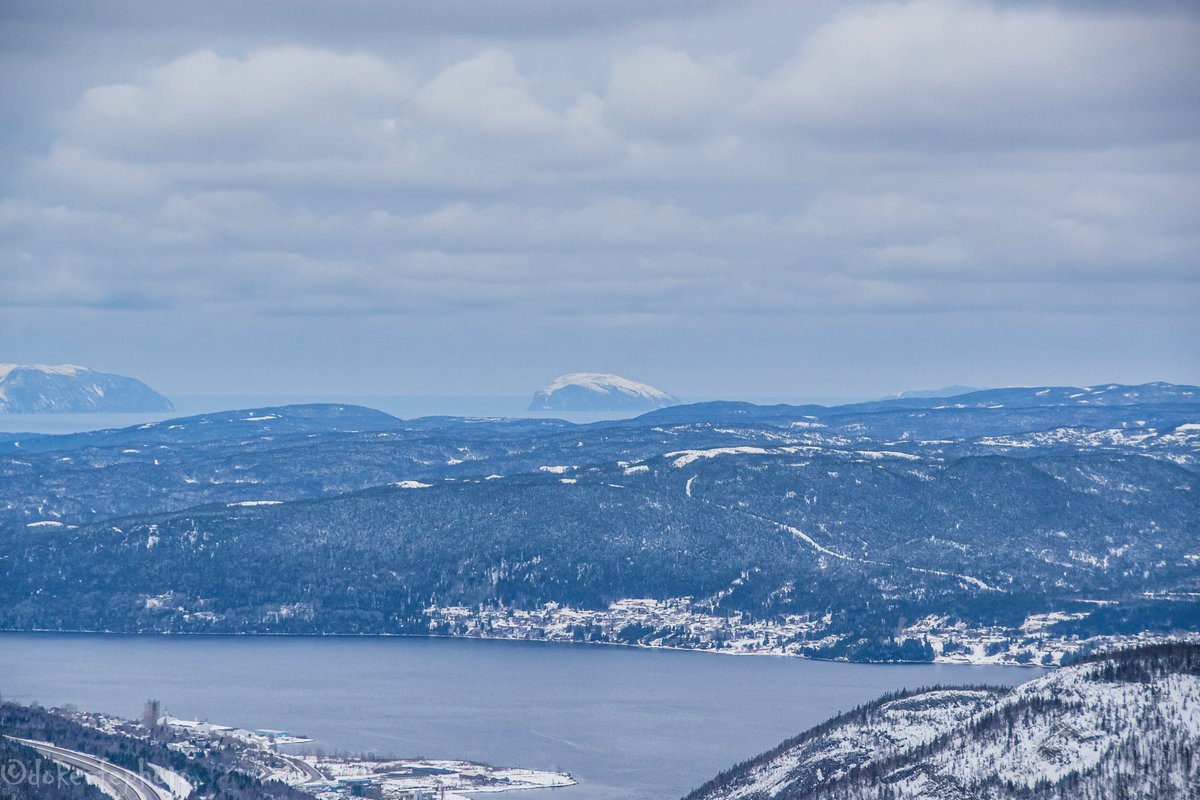 DonnieOK's tweet photo. Amazing #westcoastbestcoast for #snowmobiling with loads left yet. Another few weeks for sure. Gonna be a long spring and a short summer #nlwx #Polaris #BayOfIslands #BlowMeDown great Easter weekend. https://t.co/EsbF58pIA6