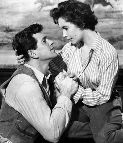 ___MaHuR___ tweet media