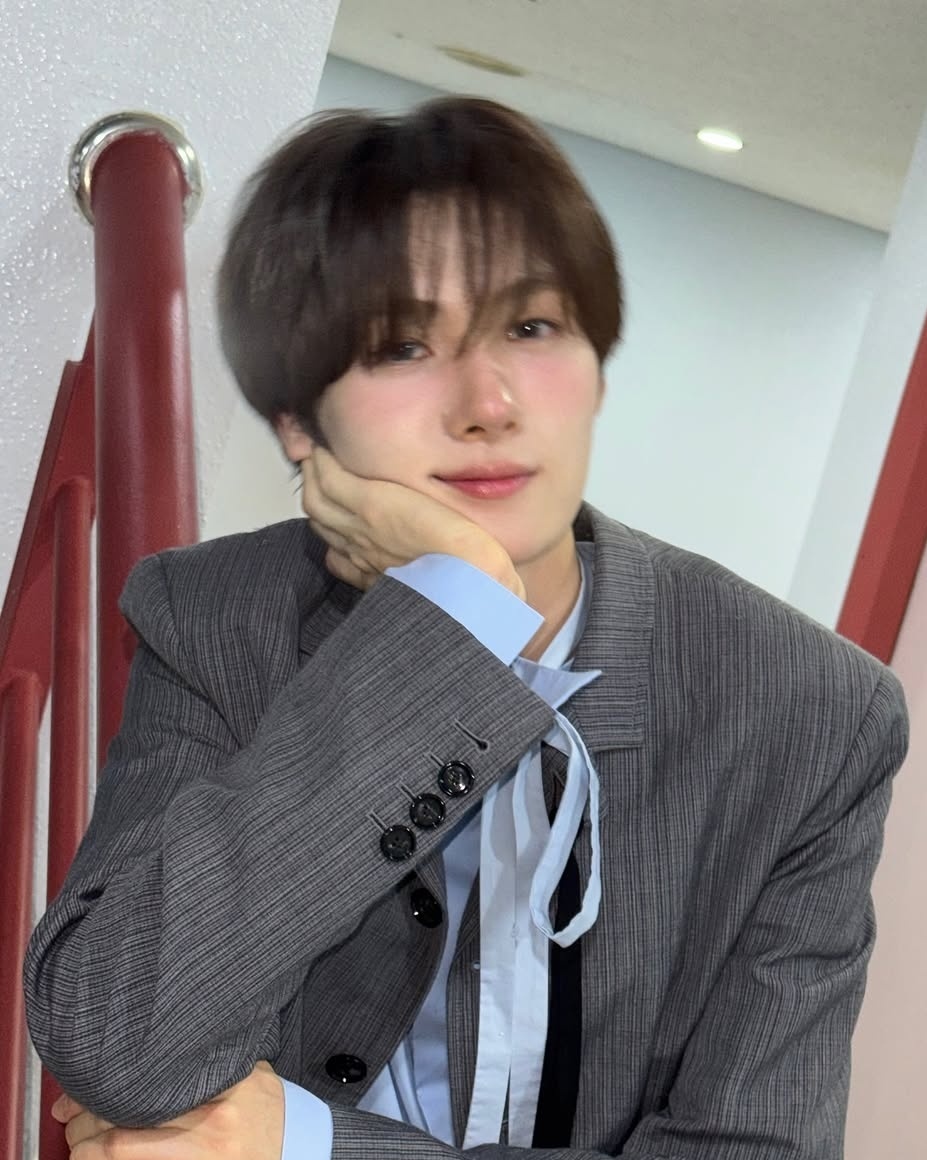 ren ୨ৎ tweet media