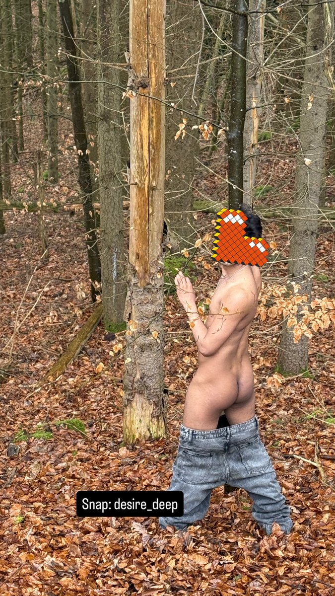 jolololk's tweet photo. Snap for hot vids. Iam vers kinky 🥵 https://t.co/JyoPwy33Ey