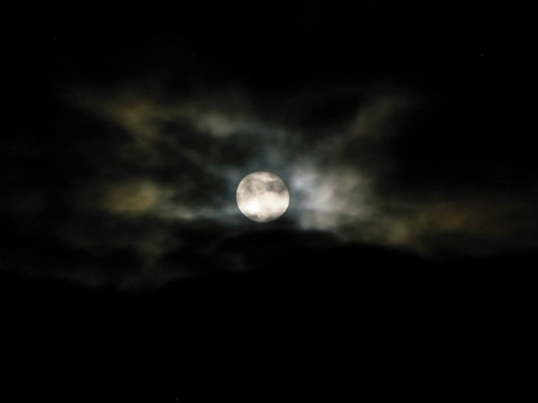 April's (ever so slightly off) Full 'Pink' Moon. 🌝

Not the best photos of the moon, unsteady hands, lots of wind and very fast moving cloud last night. The night before of the actual full moon stage, there was complete cloud coverage so these are a bonus! #FullMoon