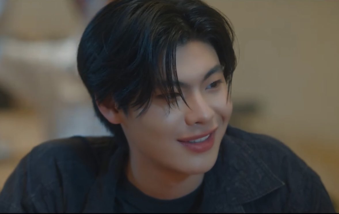 ᴏɴ𝟥𝟣ᴅᴇᴄ. tweet media