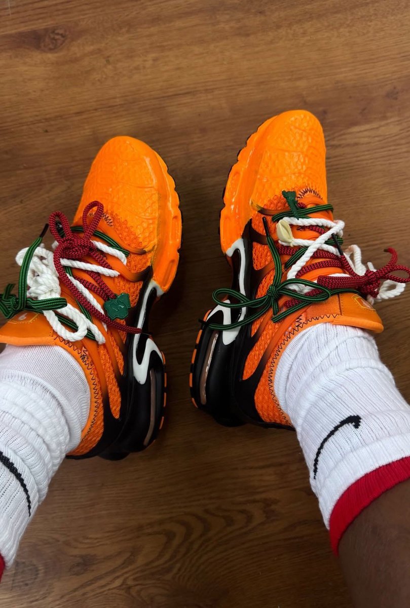 Le site de la Sneaker tweet media