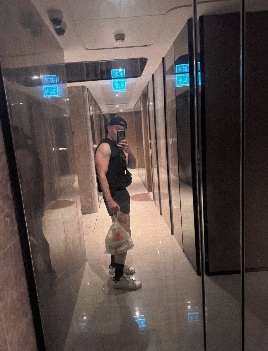 Maître Twunky tweet media