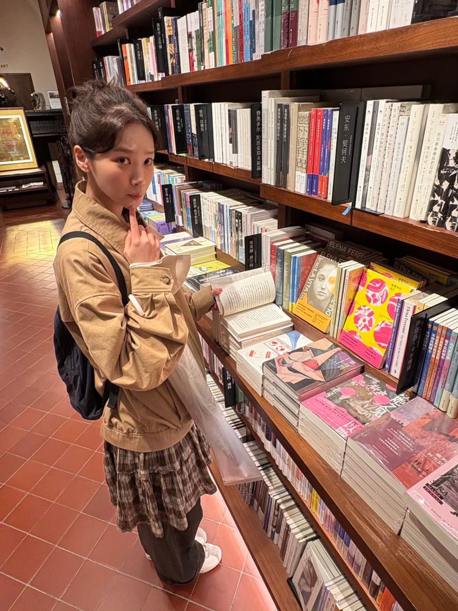 ️️ؘ tweet media