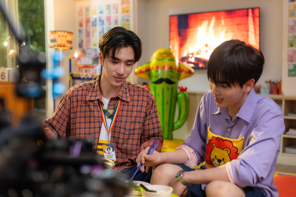 รักครูเท่าโลกเลย Love You Teacher tweet media