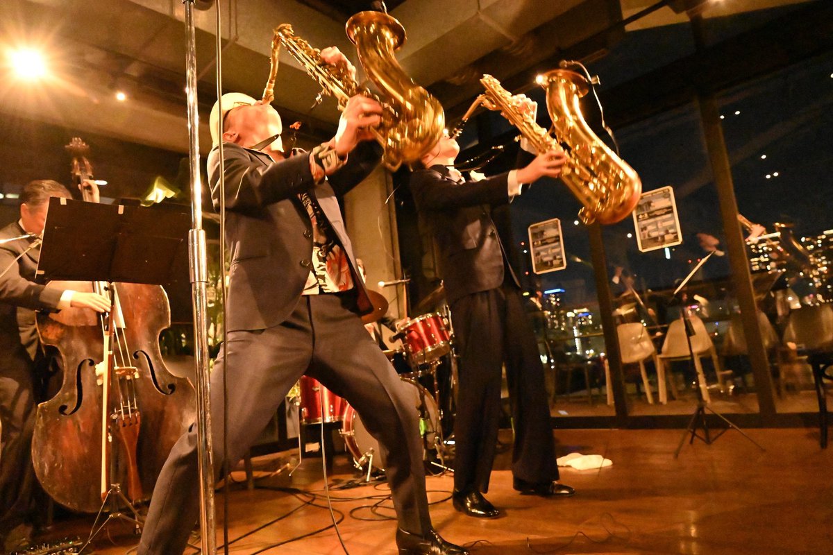 Bloodest Saxophone tweet media