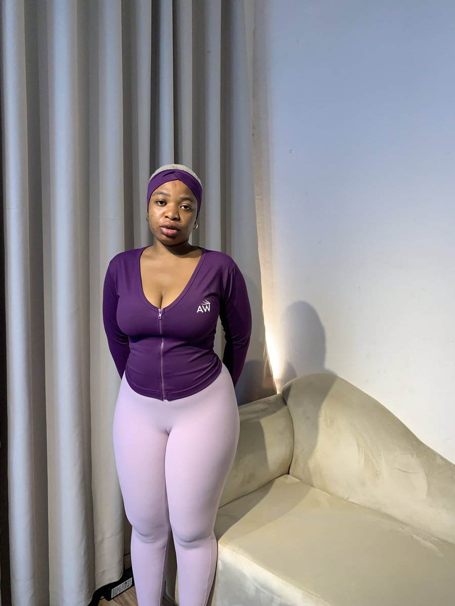 Areewa😈 tweet media