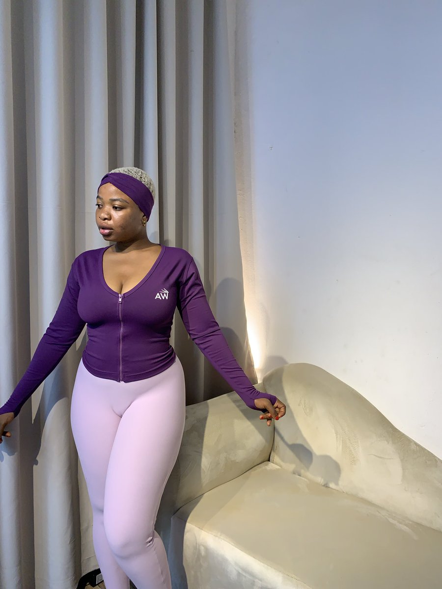 Areewa😈 tweet media