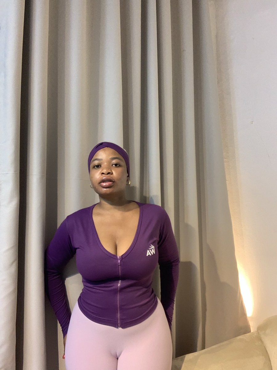 Areewa😈 tweet media