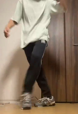 ふぉーる tweet media