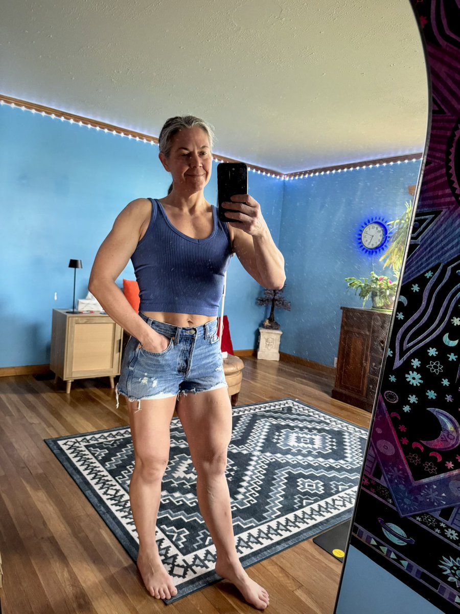 Thora Strong tweet media