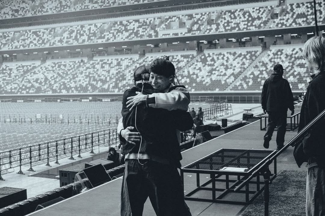 哲史∞ tweet media