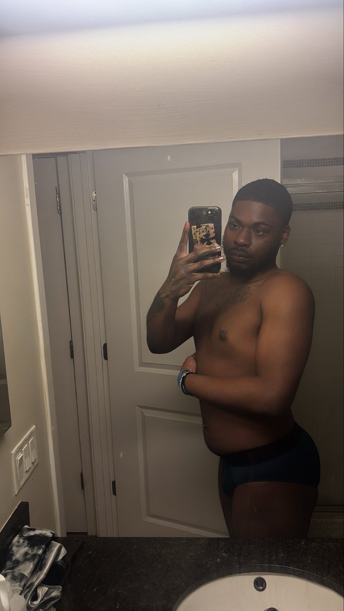 DaColdestThreat's tweet photo. Jesus I’m thick 😮‍💨 https://t.co/m0C6Bd1qds