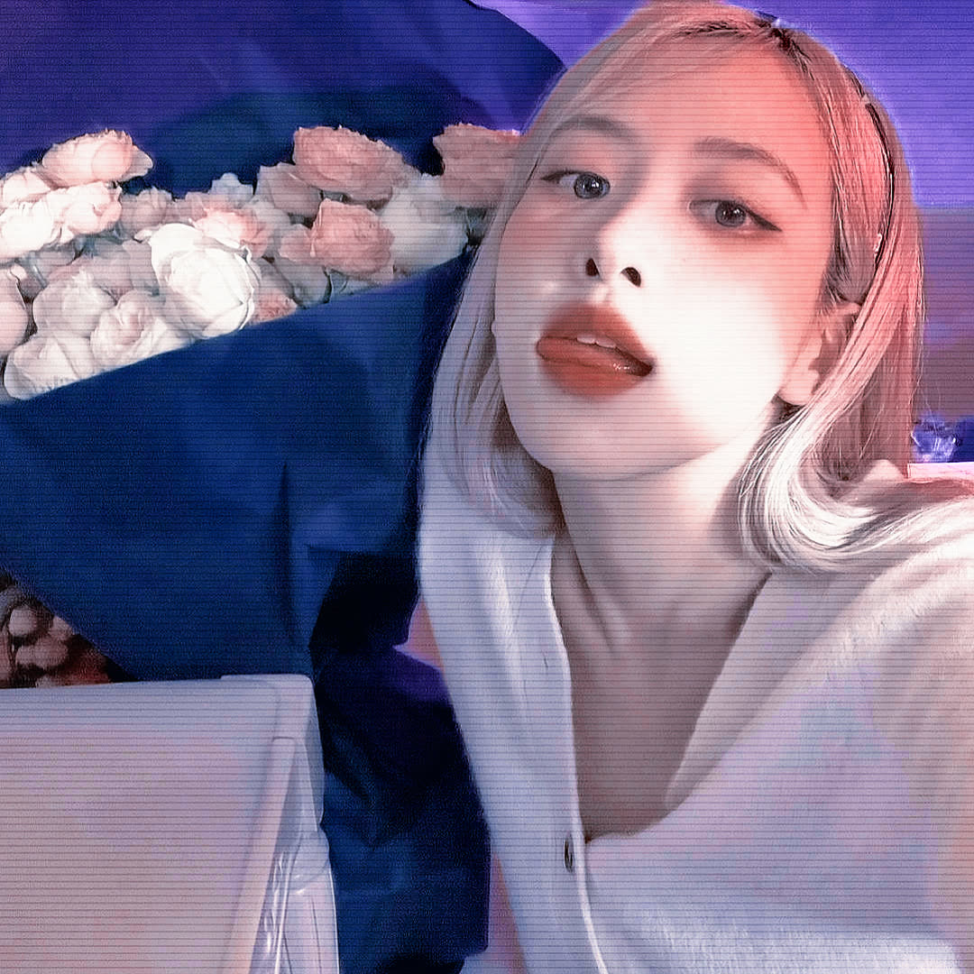 RaymondCla37159's tweet photo. 🟥💖She who has never loved, has never lived.

双滦区💰承德县🧑兴隆县🥑滦平县
我养你啊！生活学习也许并不完美,但总有一束光,不是来自约炮,而是学生弟子心外 围中那份不愿看向观世界门上妥协的温柔 https://t.co/dPqGxmr4AZ