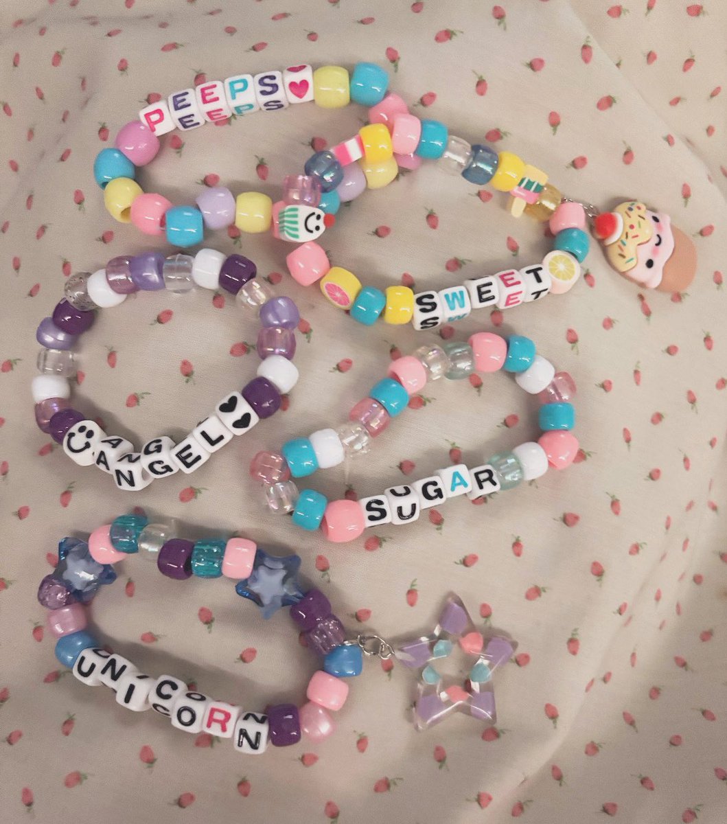 ## raine 🪽 tweet media